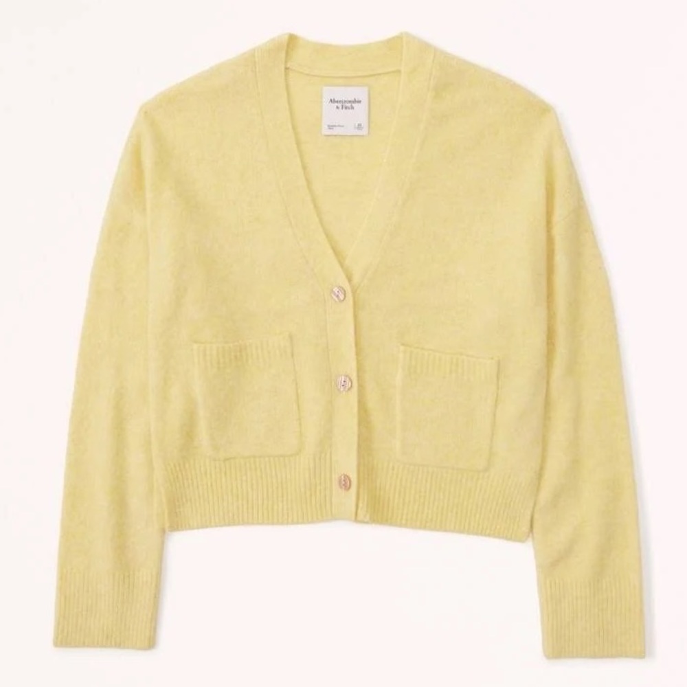 Abercrombie & Fitch Classic Button Cardigan in Tulip Yellow 🌼